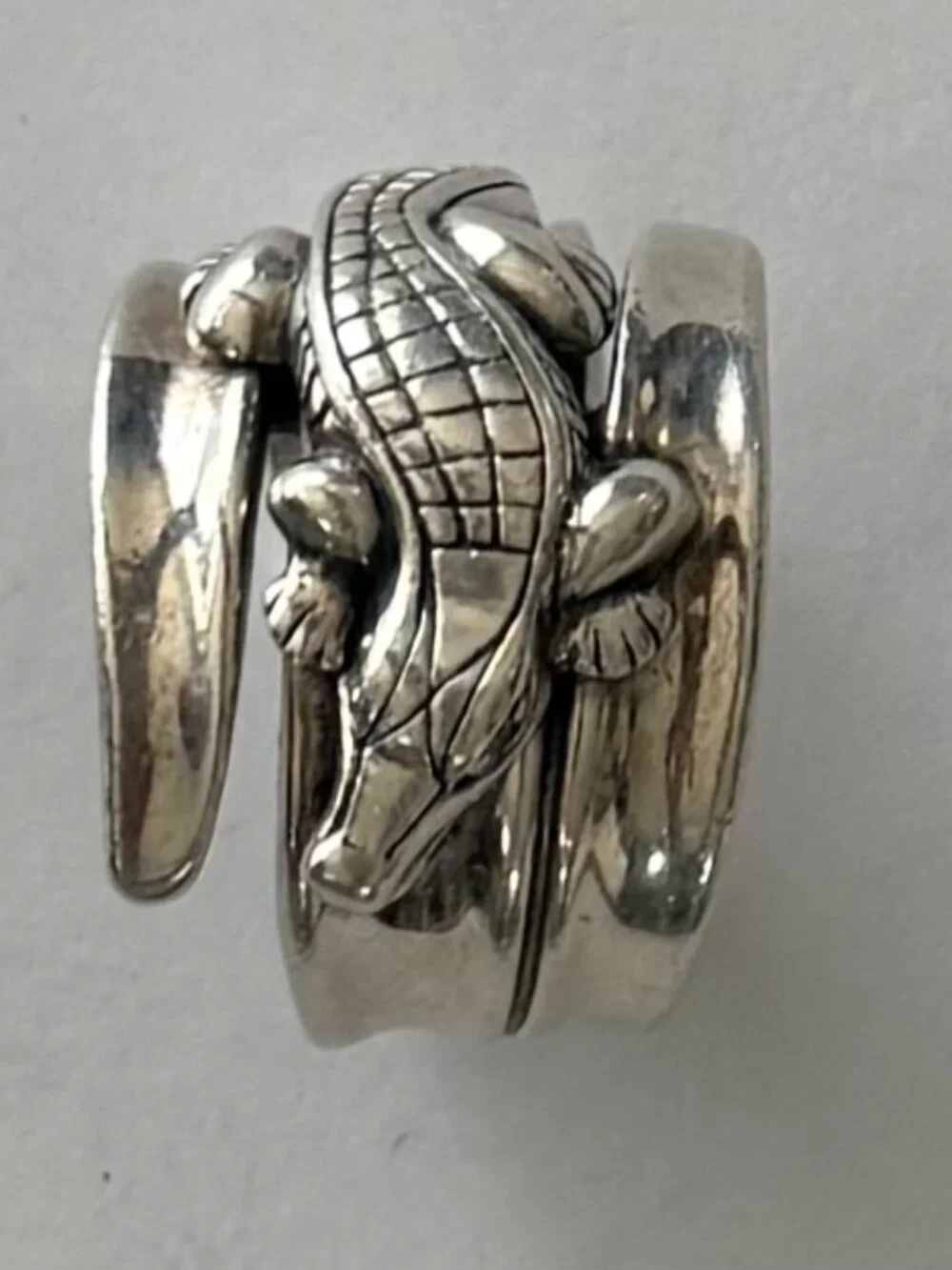 BARRY KIESELSTEIN-CORD STERLING SILVER ALLIGATOR WIDE BAND RING